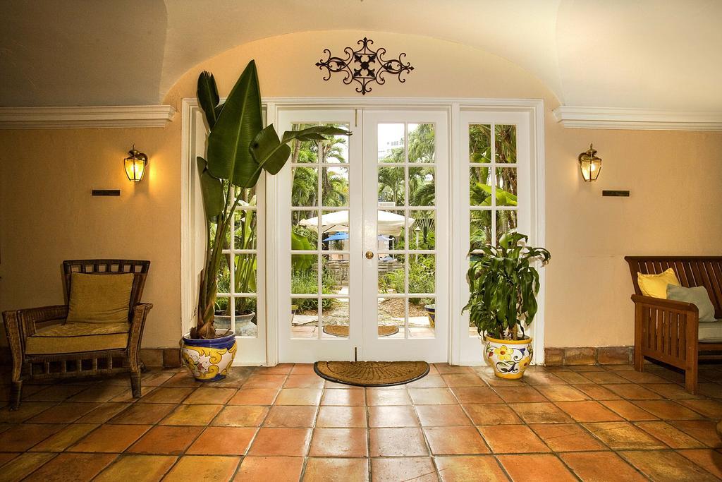 מיאמי ביץ' Sadigo Court Hotel מראה חיצוני תמונה